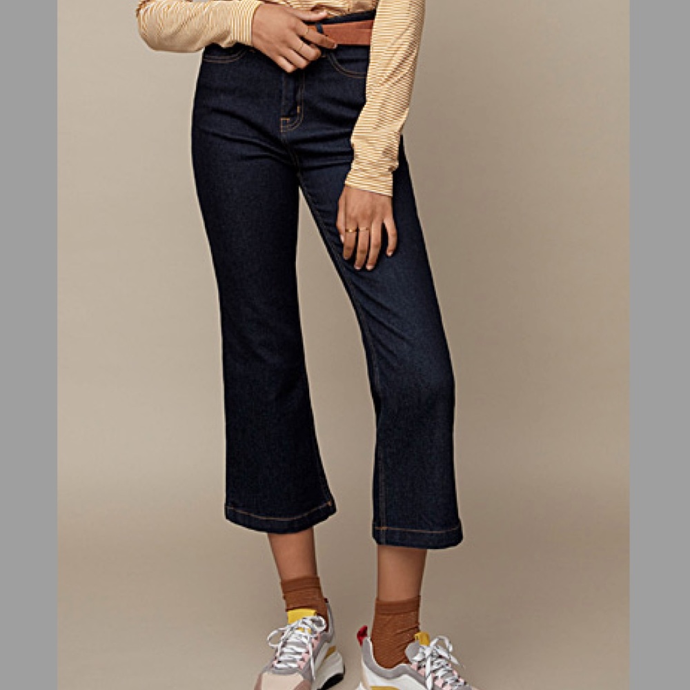 Dark wash retro high waist cropped flare jeans folk fit NWT